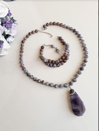 Natural Amethyst Quartz Stone Necklace Bracelet Set - arcina jewellery